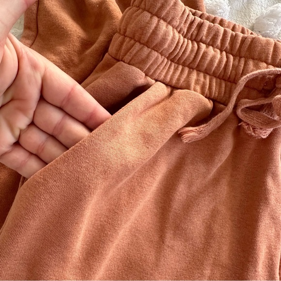 | mindy mae’s market • monica cinnamon jogger sweatpant • size small | - Picture 5 of 11